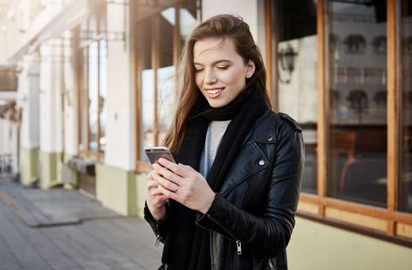 How Do You Qualify For American Assistance Free Phones